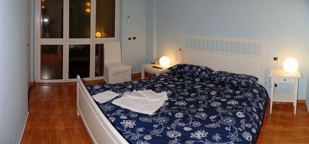 Medi Garden Hotel&Residence Алба Адриатика Екстериор снимка