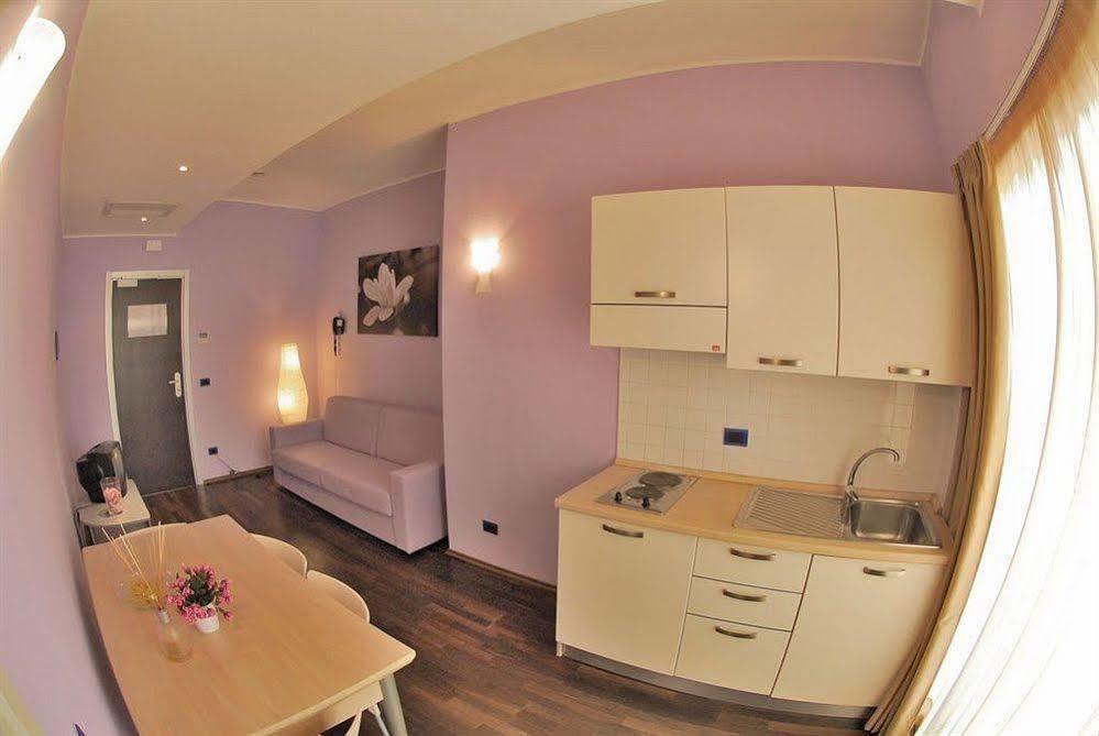 Medi Garden Hotel&Residence Алба Адриатика Екстериор снимка